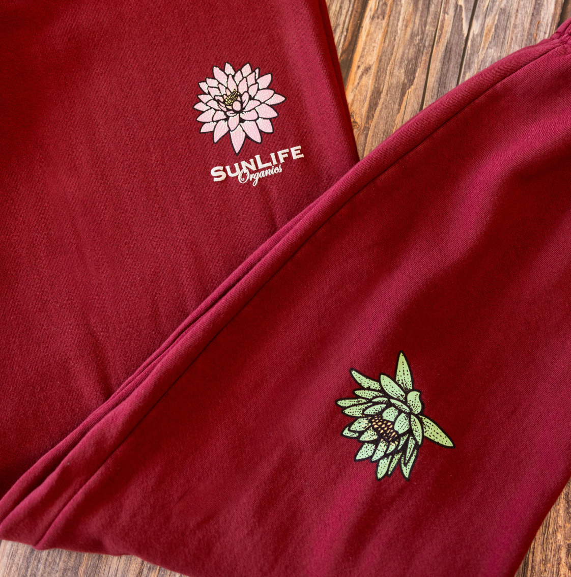 Live in the Sunshine Sweatpants - Burgundy