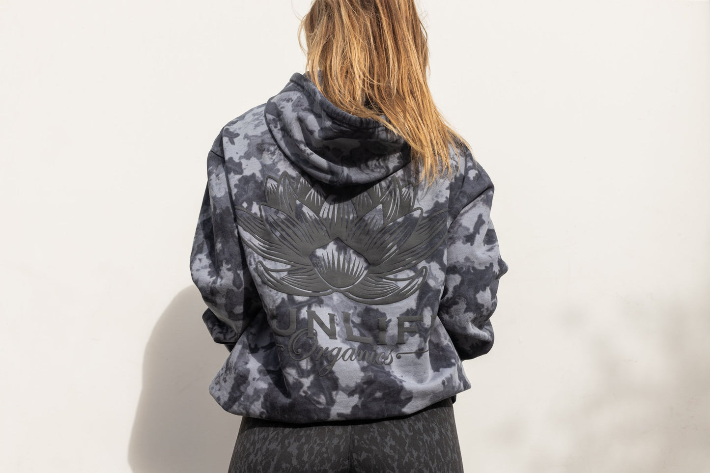 SunLife Pullover Hoodie Be Here Now - Tye Dye